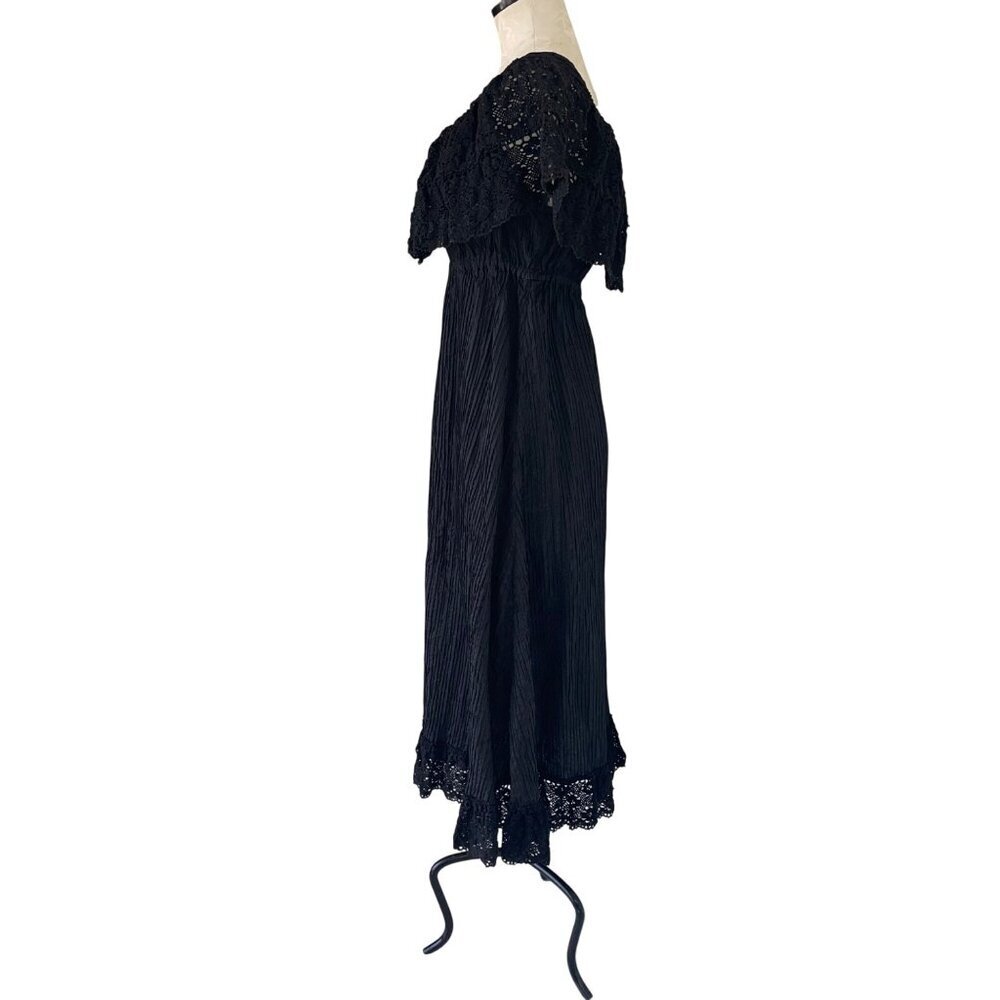 Vintage Womens Dress Size Large Black Pintuck Crochet Lace Trim Bohemia - Picture 2 of 10